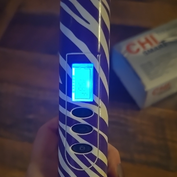 Smart Titanium Purple Zebra Hair Straightener - Picture 2 of 3